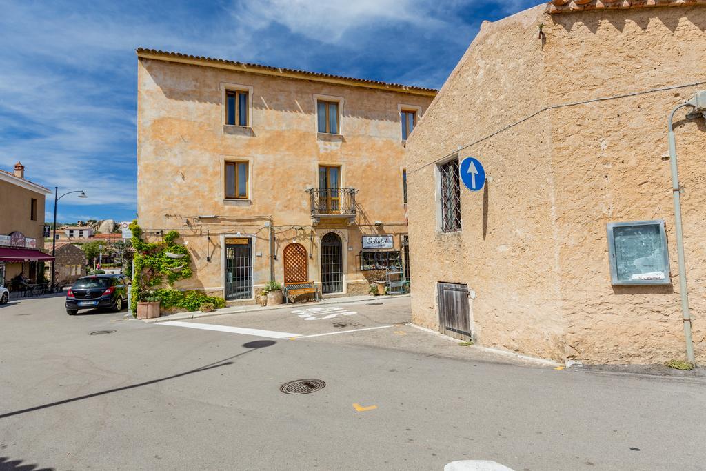 Palazzo Beddoro Appartement San Pantaleo Buitenkant foto